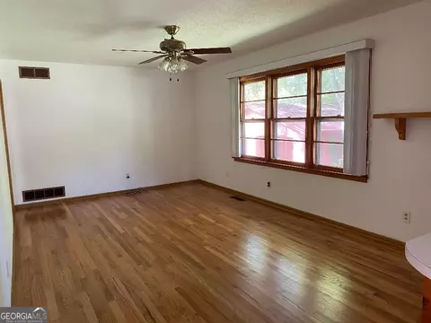 1208 Skyline Dr, Toccoa, GA 30577 photo 8