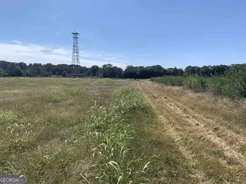110 Womack Rd S, Portal, GA 30450