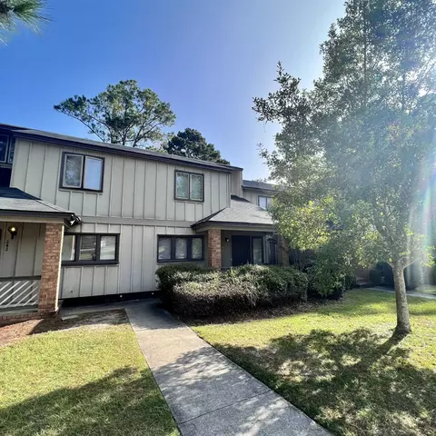 240 Westbrooke Dr, Statesboro, GA 30458