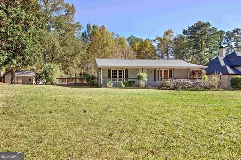 3960 Demooney Rd, College Park, GA 30349