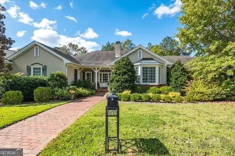 205 Maimont Cir, Macon, GA 31210