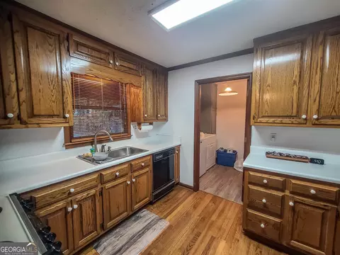 74 Iris Ln, Griffin, GA 30224 photo 6