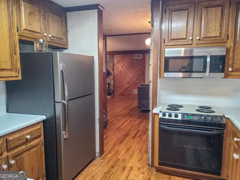 74 Iris Ln, Griffin, GA 30224 photo 5