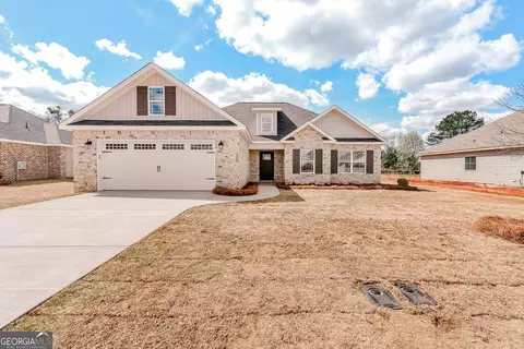 244 Overton Dr, Perry, GA 31069