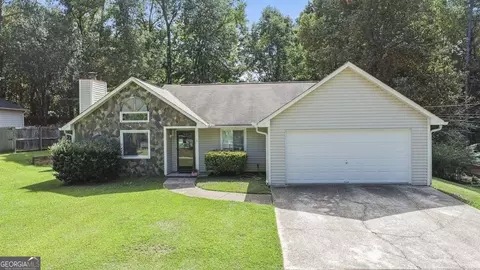 2171 Logan Dr, Jonesboro, GA 30236