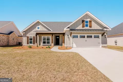 105 Moss Wood Ct, Kathleen, GA 31047