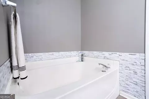 103 Woodstream Trl, Lagrange, GA 30240 photo 12
