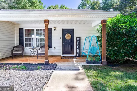 103 Woodstream Trl, Lagrange, GA 30240 photo 3