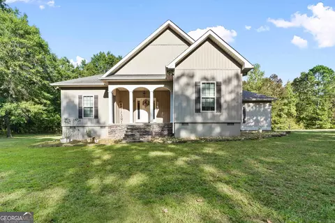 182 Royal Ln, Gray, GA 31032