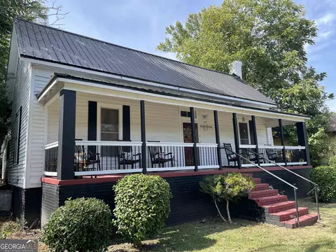 704 Murphy Ave, Lagrange, GA 30240 photo 1