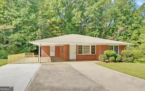 192 Poplar St, Toccoa, GA 30577 photo 1