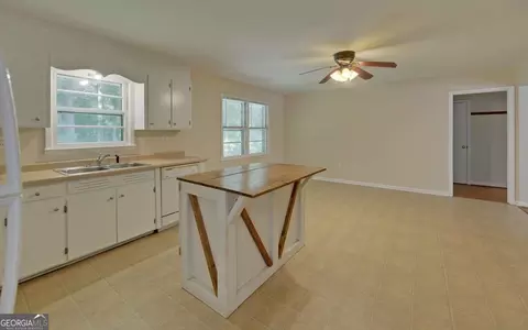 192 Poplar St, Toccoa, GA 30577 photo 10
