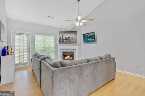 6697 Sunset Ct, Rex, GA 30273 photo 5