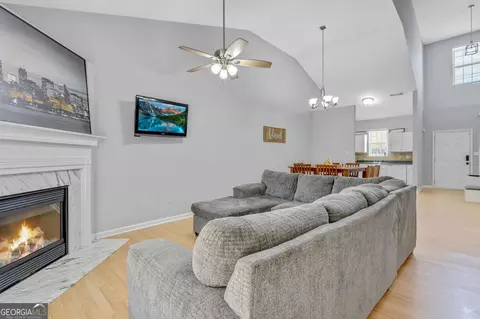6697 Sunset Ct, Rex, GA 30273 photo 7