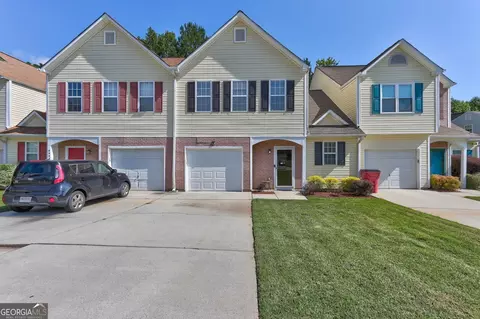 6697 Sunset Ct, Rex, GA 30273 photo 1