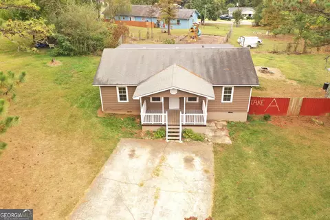 164 Lakeside Cir, Cornelia, GA 30531 photo 4