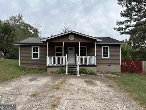 164 Lakeside Cir, Cornelia, GA 30531 photo 2