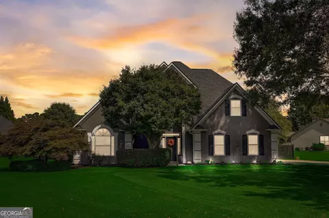 12 Stonemill Ct, Newnan, GA 30265