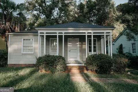 1003 Young St, Thomasville, GA 31792