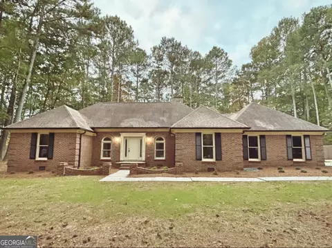 158 Graves Rd, Fayetteville, GA 30214