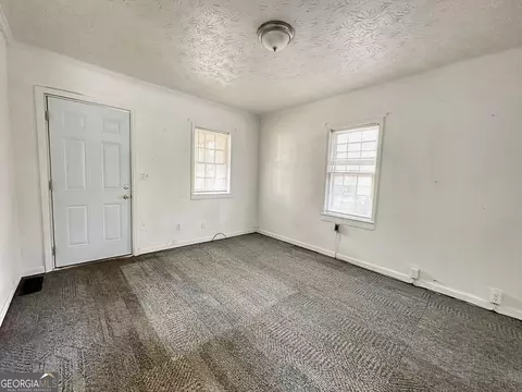111 Glenda Dr, Lagrange, GA 30241 photo 4