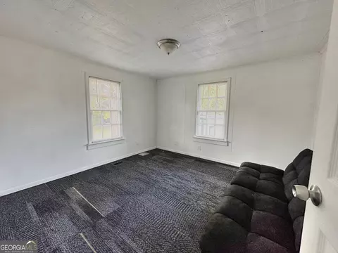 111 Glenda Dr, Lagrange, GA 30241 photo 9