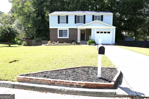 220 Sheringham Dr, Roswell, GA 30076