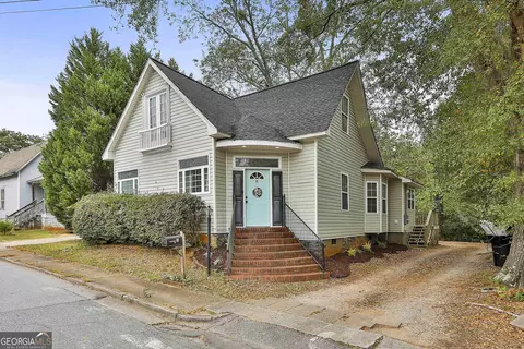 1 Richard Allen Dr, Newnan, GA 30263