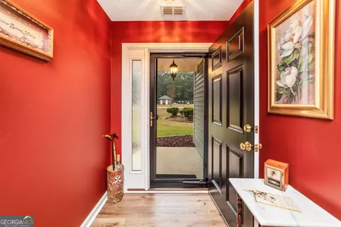147 Greenbriar Trl, Lagrange, GA 30241 photo 6