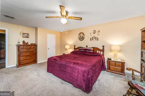 147 Greenbriar Trl, Lagrange, GA 30241 photo 17