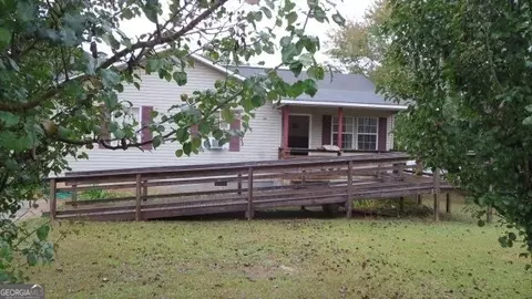 2684 SW 56th Ave SW, Lanett, AL 36863