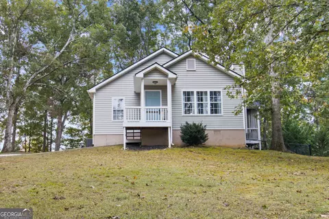 1137 Beaver Dam Rd, Hoschton, GA 30548