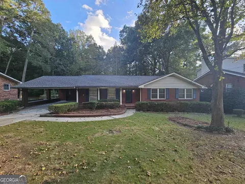 2872 Pine Needle Dr, East Point, GA 30344