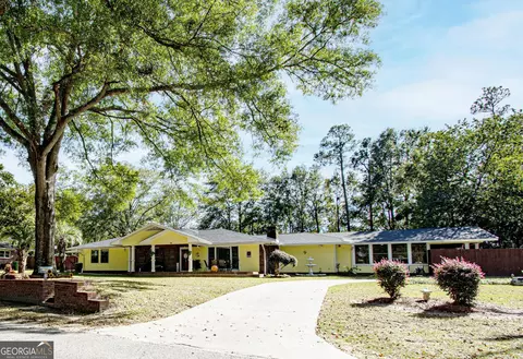218 S Parkway Dr, Sylvania, GA 30467