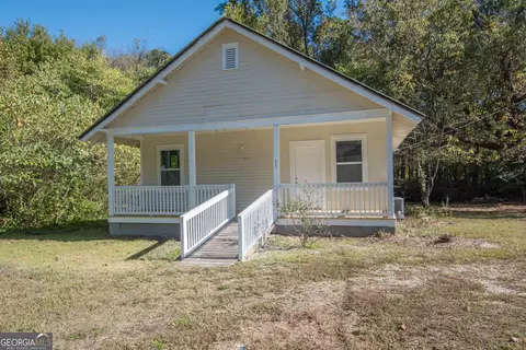 75 Arnco First St, Newnan, GA 30263
