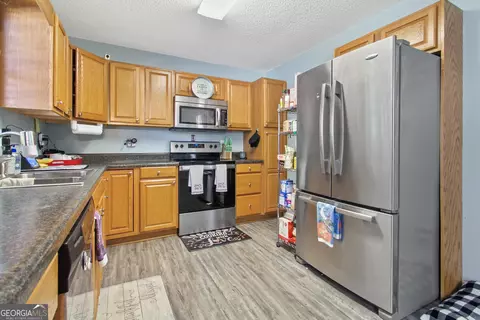 105 Twilight Ct, Jackson, GA 30233 photo 9