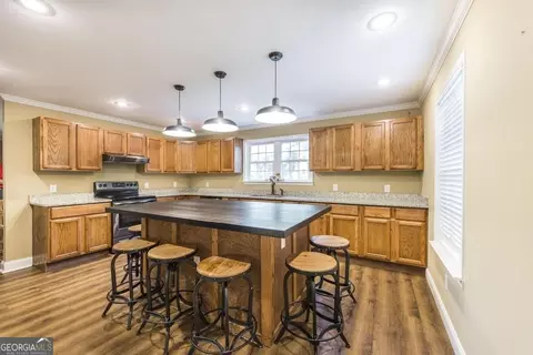 203 Shane Cir, Perry, GA 31069 photo 8