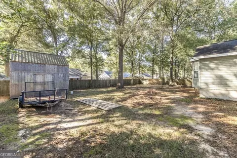 203 Shane Cir, Perry, GA 31069 photo 25