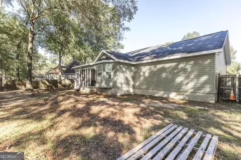 203 Shane Cir, Perry, GA 31069 photo 23