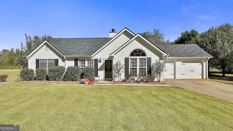 30 Wagon Wheel Trl, Senoia, GA 30276