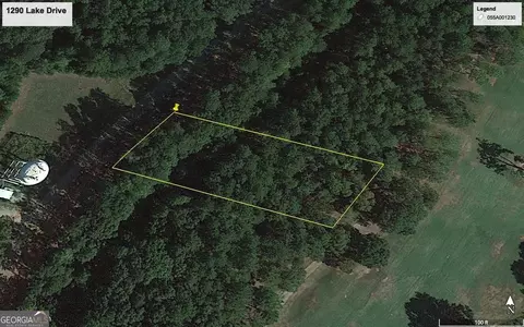 1290 Lake Dr, Greensboro, GA 30642