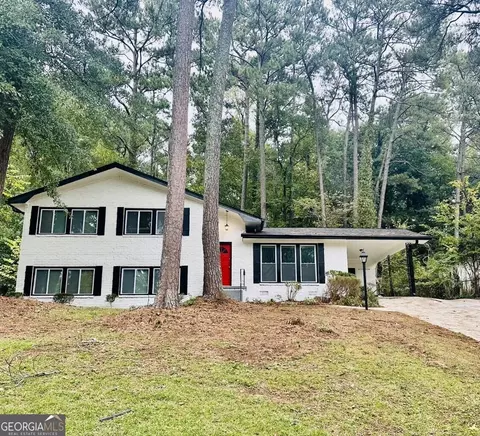 2412 Glenrock Dr, Decatur, GA 30032
