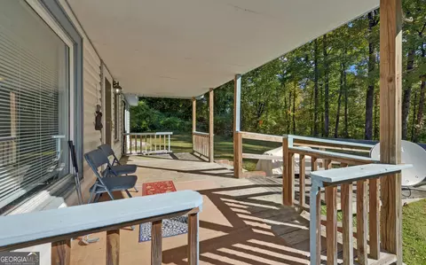 1752 Rock Quarry Cir, Toccoa, GA 30577 photo 3
