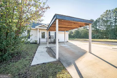 102 Lenox Cir, Lagrange, GA 30241 photo 4