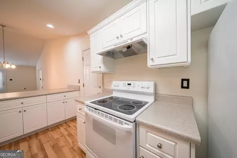 102 Lenox Cir, Lagrange, GA 30241 photo 11