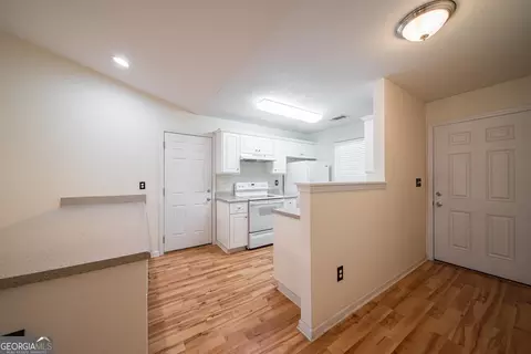 102 Lenox Cir, Lagrange, GA 30241 photo 13