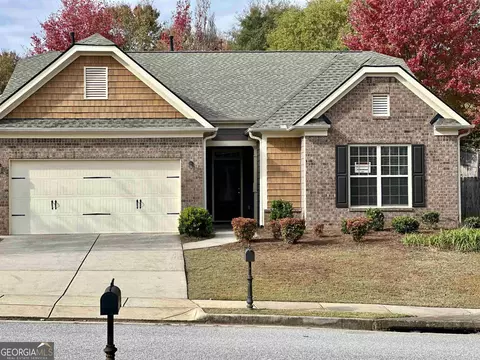 205 Inverness Ave, Newnan, GA 30263
