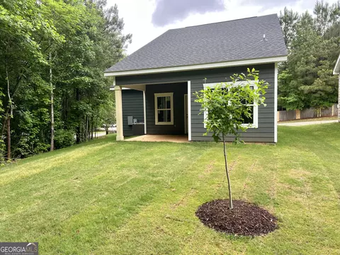 200 Lenox Cir, Lagrange, GA 30241 photo 3