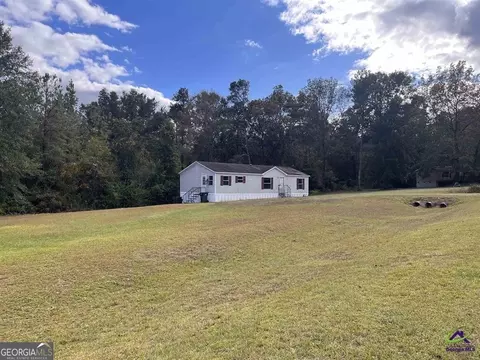 268 Edgewater Dr, Byron, GA 31008 photo 4