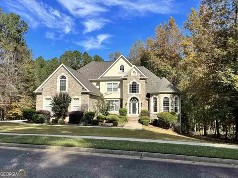 1089 Porter Cir, Gray, GA 31032